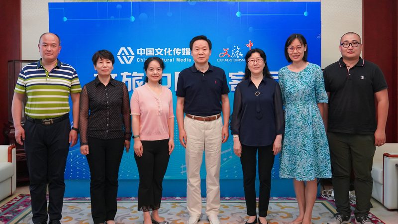 品牌设计整套方案：揭秘其核心内容与实施路径
